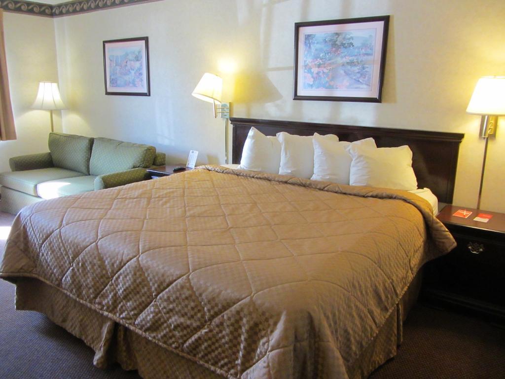 Econo Lodge Inn & Suites El Paso Eksteriør billede